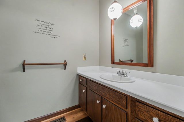 8569 Roundhill Court, York Twp, MI 48176