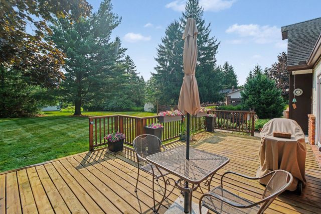 8569 Roundhill Court, York Twp, MI 48176