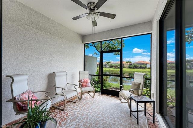 1427 Oceania DR S, Naples, FL 34113