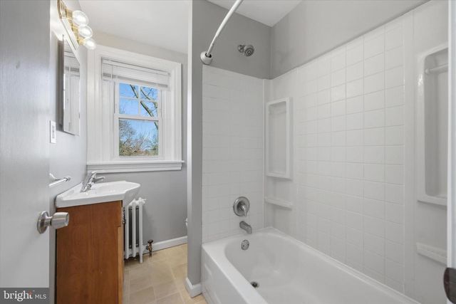 114 W 11TH AVE, Conshohocken, PA 19428