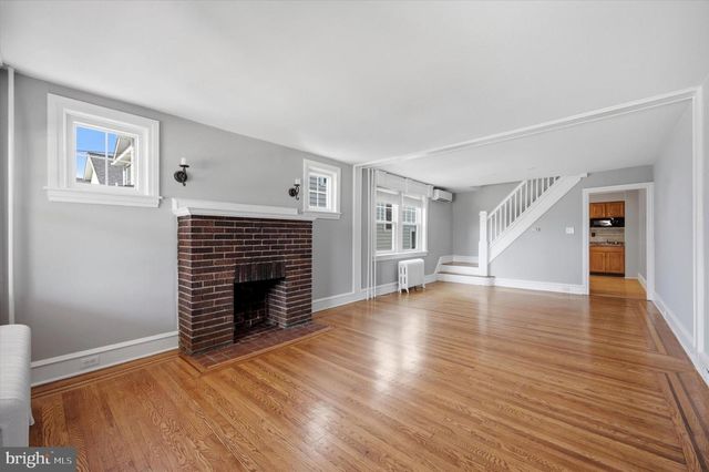 114 W 11TH AVE, Conshohocken, PA 19428