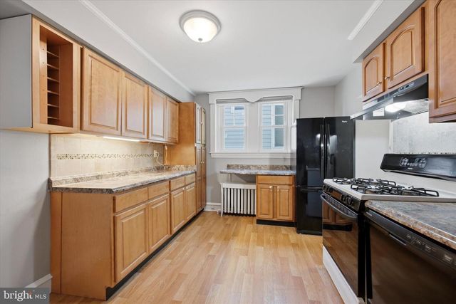 114 W 11TH AVE, Conshohocken, PA 19428