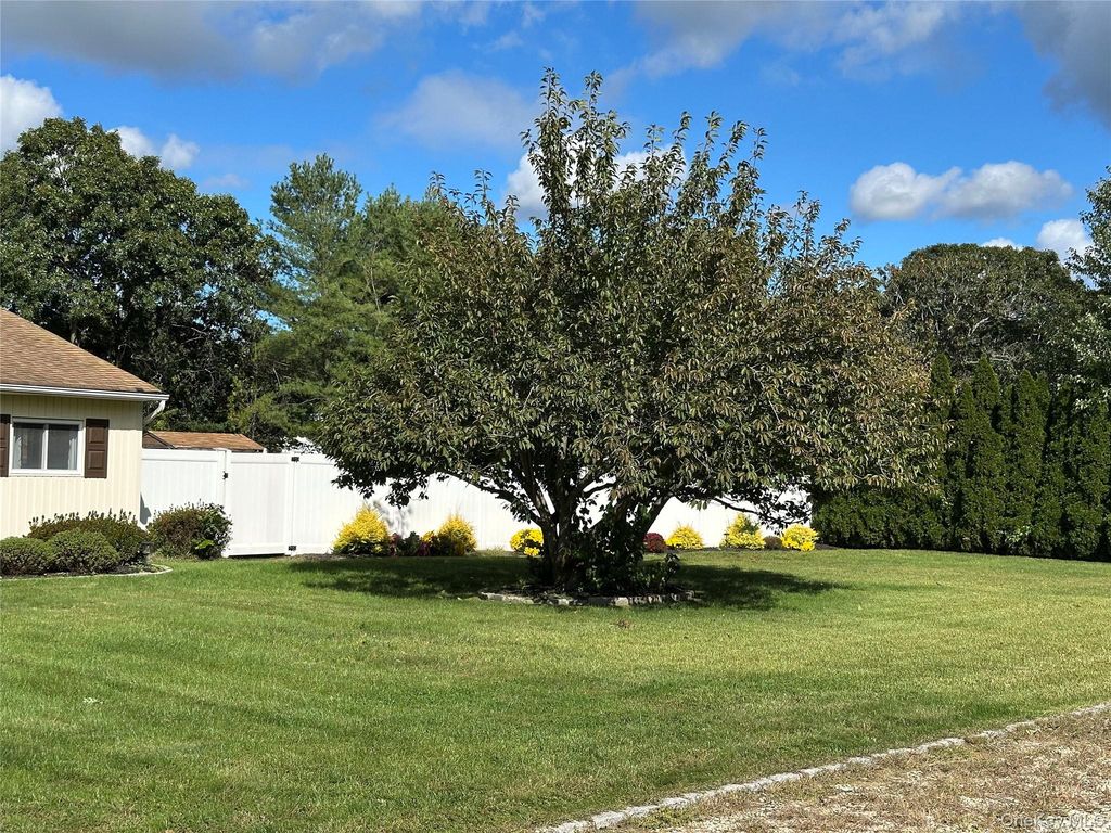 161 Hawkins Road, Centereach, NY 11720 — photo 3