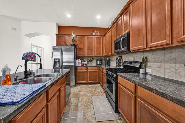 12739 Bridle Springs Lane, Houston, TX 77044