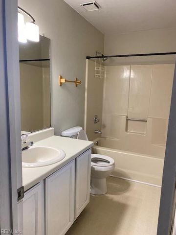 2312 Paragon CT, Virginia Beach, VA 23455