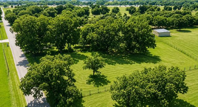 570 Harmony Circle, Weatherford, TX 76087