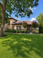 570 Harmony Circle, Weatherford, TX 76087