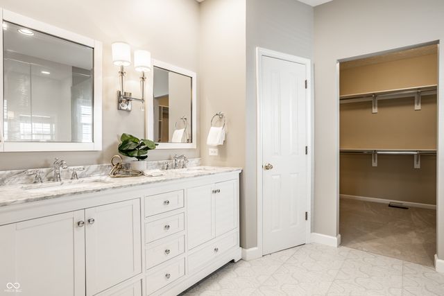 15215 Declaration Drive, Westfield, IN 46074
