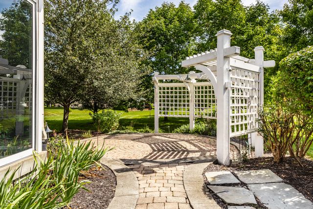 15215 Declaration Drive, Westfield, IN 46074
