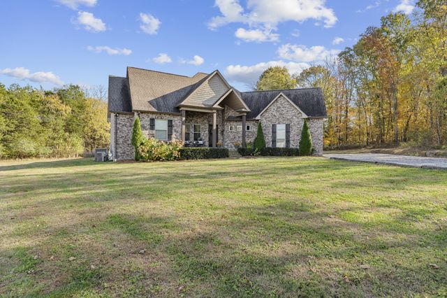 1945 Mann Rd, Lebanon, TN 37087