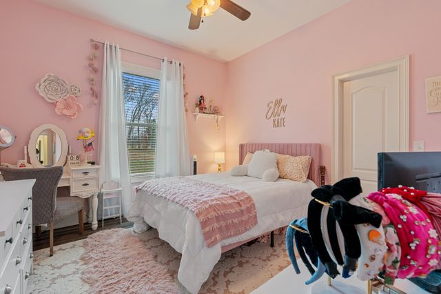 1945 Mann Rd, Lebanon, TN 37087