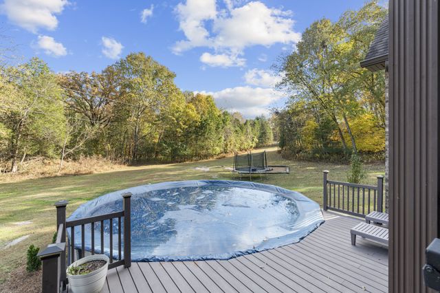 1945 Mann Rd, Lebanon, TN 37087