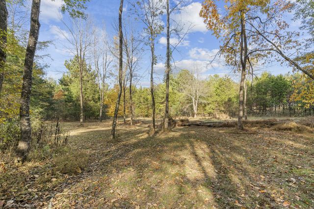 1945 Mann Rd, Lebanon, TN 37087