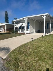 11 Del Sol, Port St Lucie, FL 34952