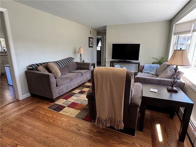 132 Scenic Drive, Cranston, RI 02920
