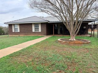 2628 County Road 316, Lexington, TX 78947