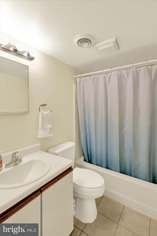 50-7 HOLLY DR, Reading, PA 19606