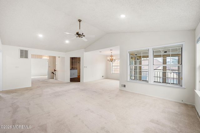 11 Rothwell Drive 11D, Monroe, NJ 08831