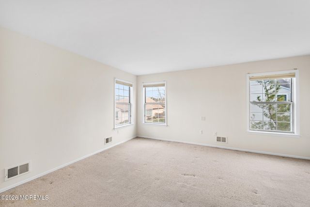 11 Rothwell Drive 11D, Monroe, NJ 08831