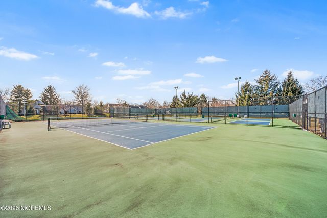 11 Rothwell Drive 11D, Monroe, NJ 08831