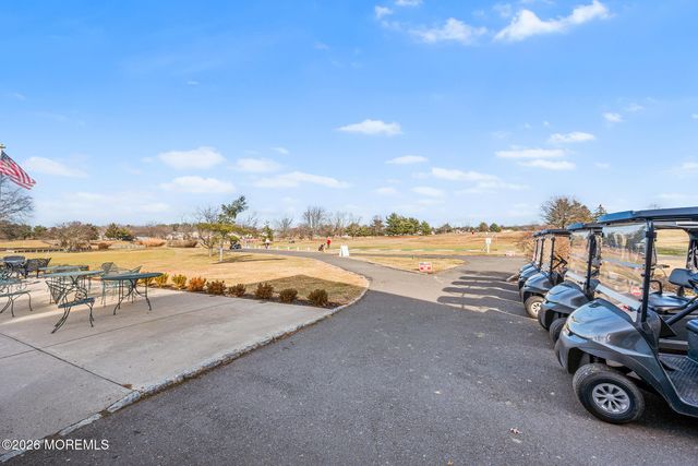 11 Rothwell Drive 11D, Monroe, NJ 08831