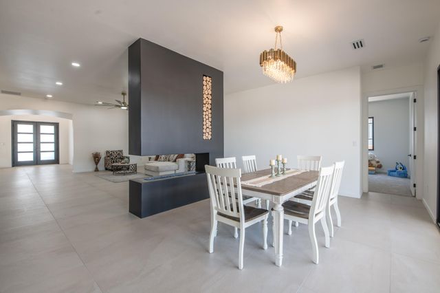 1709 22ND Avenue SE, Rio Rancho, NM 87124