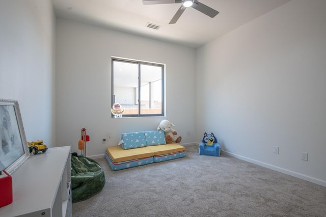 1709 22ND Avenue SE, Rio Rancho, NM 87124