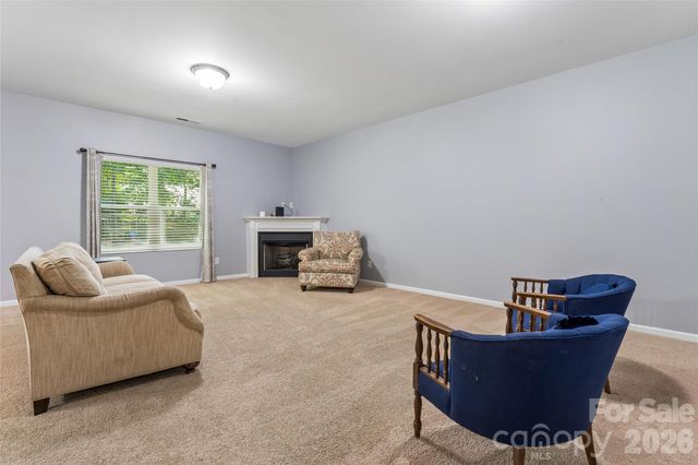 8402 Bampton Drive, Concord, NC 28027