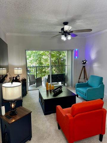 2305 Tuscany Way 2305, Boynton Beach, FL 33435