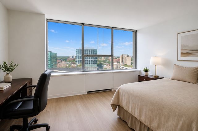 5201 S Cornell Street 16E, Chicago, IL 60615