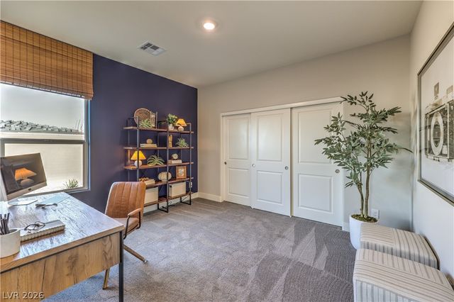 1000 Gentle Swan, Henderson, NV 89011