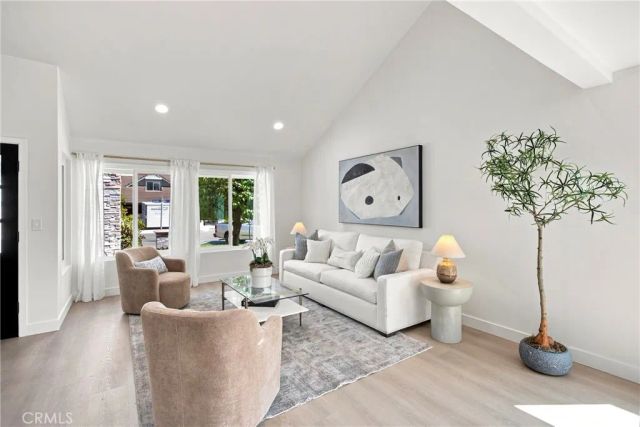 21891 Summerwind, Huntington Beach, CA 92646
