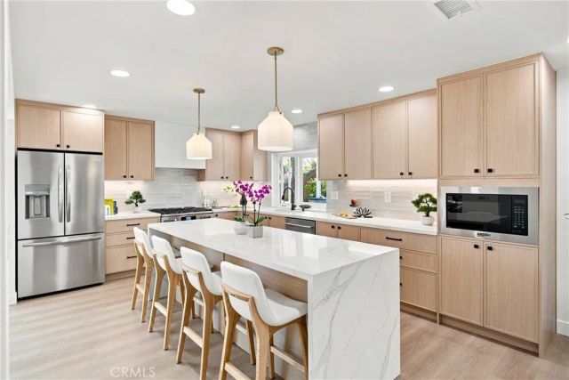 21891 Summerwind, Huntington Beach, CA 92646