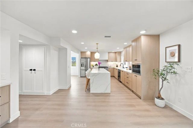 21891 Summerwind, Huntington Beach, CA 92646