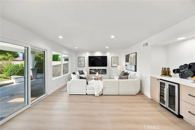 21891 Summerwind, Huntington Beach, CA 92646