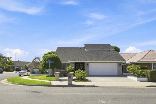 21891 Summerwind, Huntington Beach, CA 92646