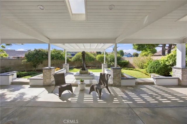 21891 Summerwind, Huntington Beach, CA 92646