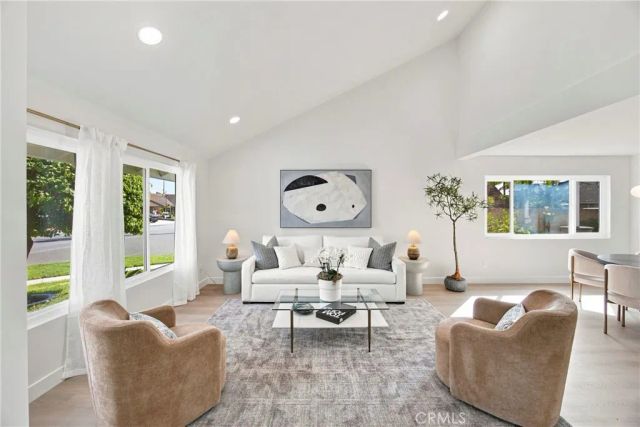 21891 Summerwind, Huntington Beach, CA 92646
