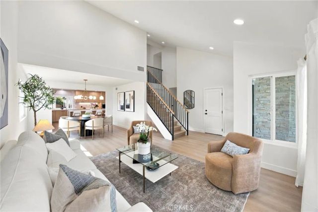 21891 Summerwind, Huntington Beach, CA 92646