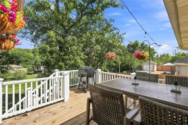 743 Linda Lane, Bonner Springs, KS 66012