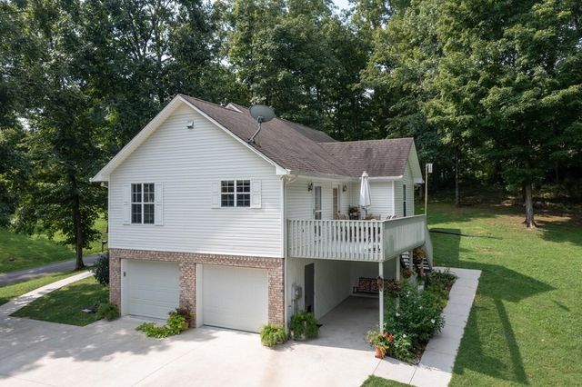 107 Lake Drive, Trenton, GA 30752