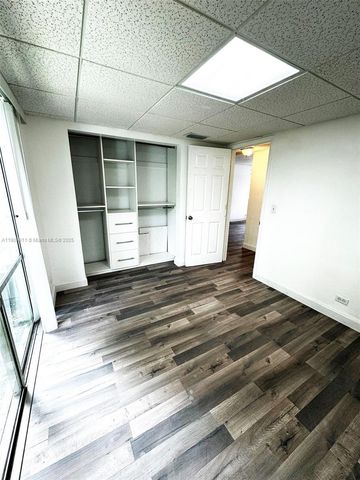 1610 NW N River Dr 112, Miami, FL 33125