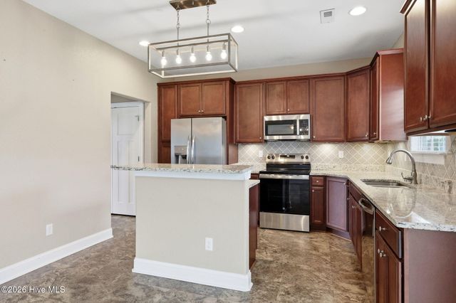 122 Rosedale Drive, Moyock, NC 27958
