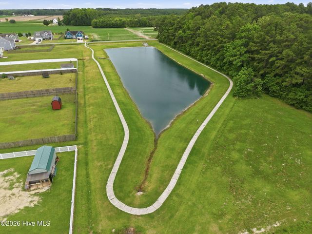 122 Rosedale Drive, Moyock, NC 27958