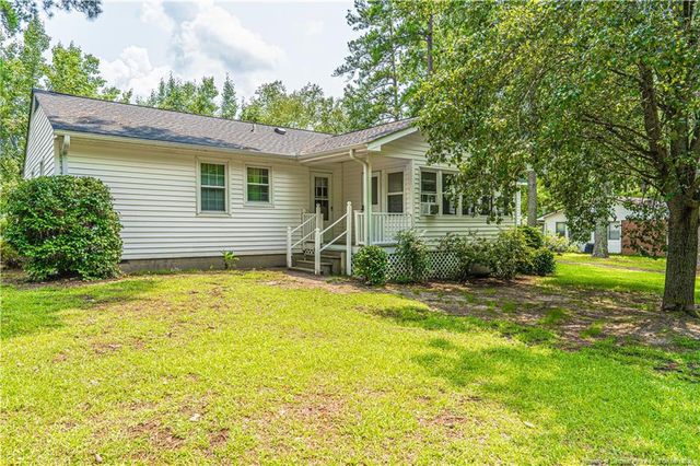 224 Holly Street, Vass, NC 28394