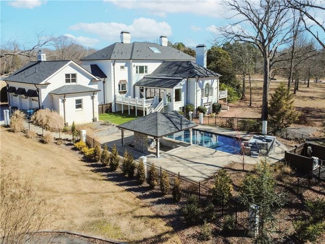 1445 Hillside Drive, Grayson, GA 30017