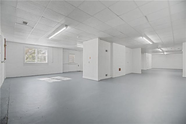 1445 Hillside Drive, Grayson, GA 30017