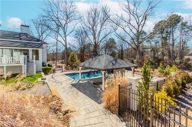 1445 Hillside Drive, Grayson, GA 30017