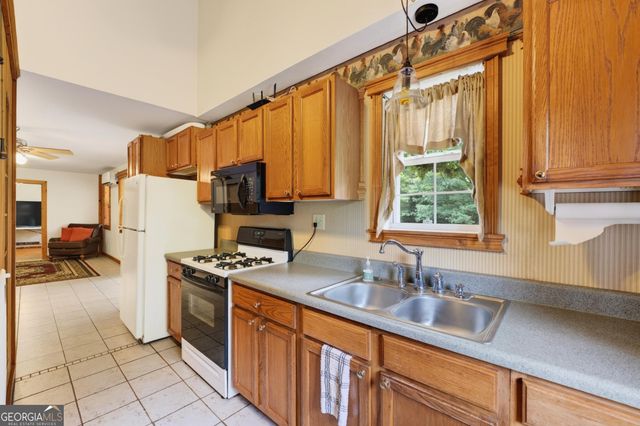 343 Torbet Drive, Forsyth, GA 31029