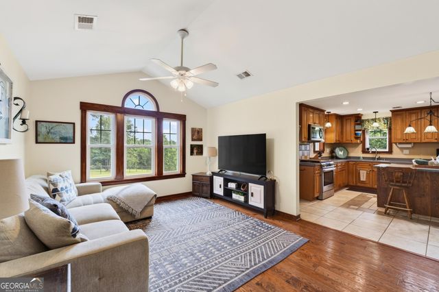 343 Torbet Drive, Forsyth, GA 31029